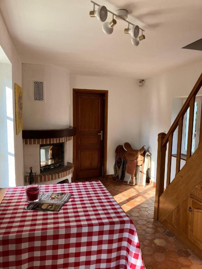 La Petite Maison De La Vallee Holiday home Bazainville